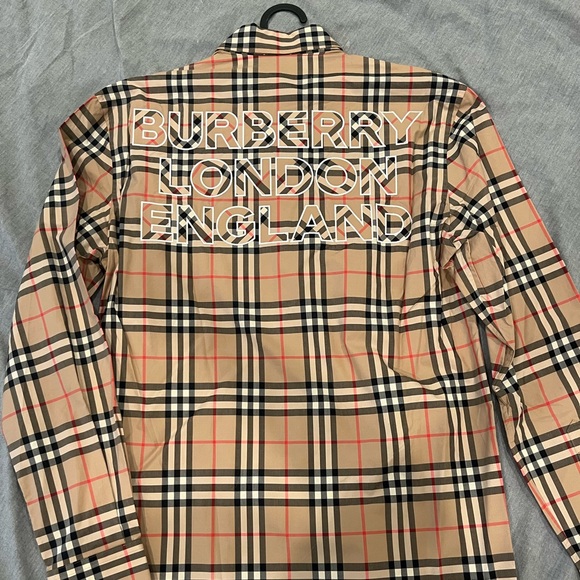 Burberry shirt - Picture 8 of 14